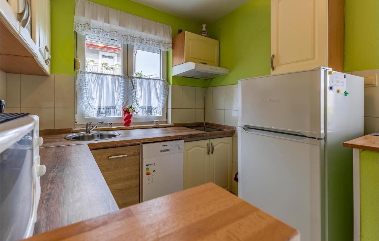 Nice Apartment In Premantura With Wifi Exteriér fotografie